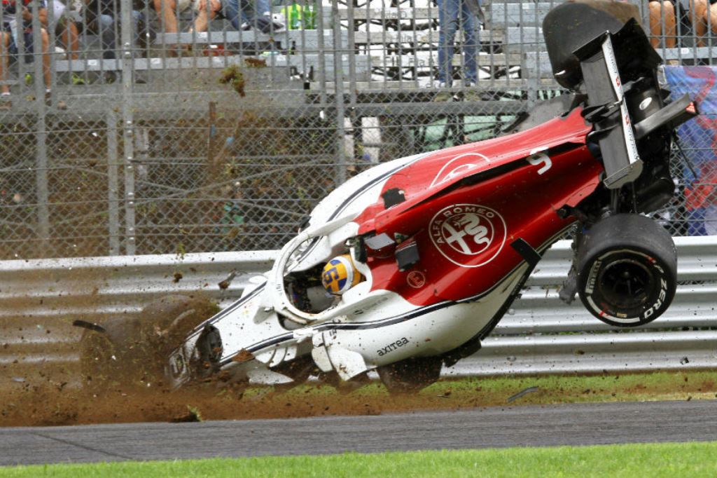 Σώος ο Έρικσον από τρομακτικό ατύχημα στην F1! (vid)