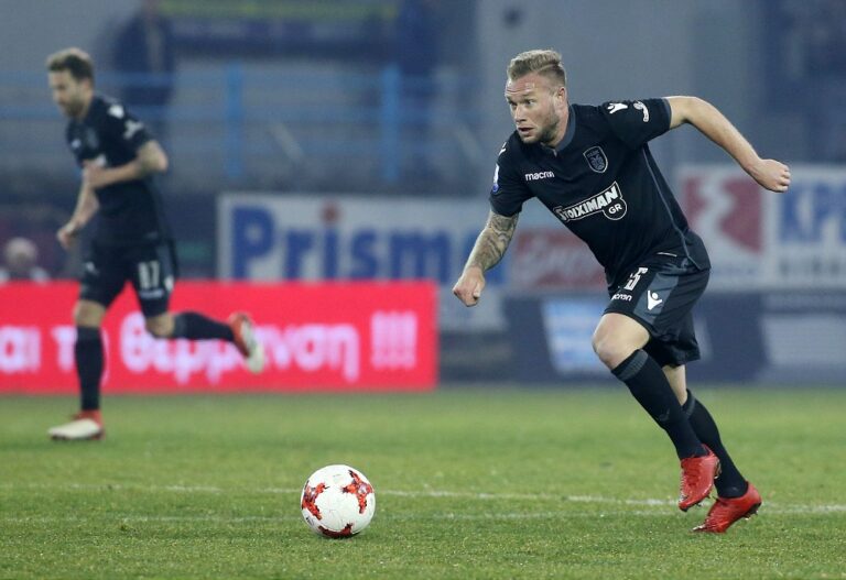 Μπήκε στο αεροπλάνο ο Μουλέν!