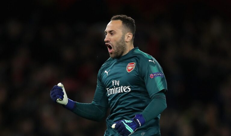 Ανακοίνωσε τον Οσπίνα η Νάπολι (pics)