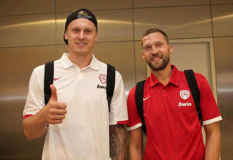 Στην Αθήνα και ο Τίμα για τον Ολυμπιακό (pics, vid)