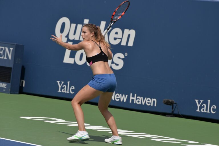 Παρατήρηση σε τενίστρια που… γδύθηκε στο κορτ (vid)