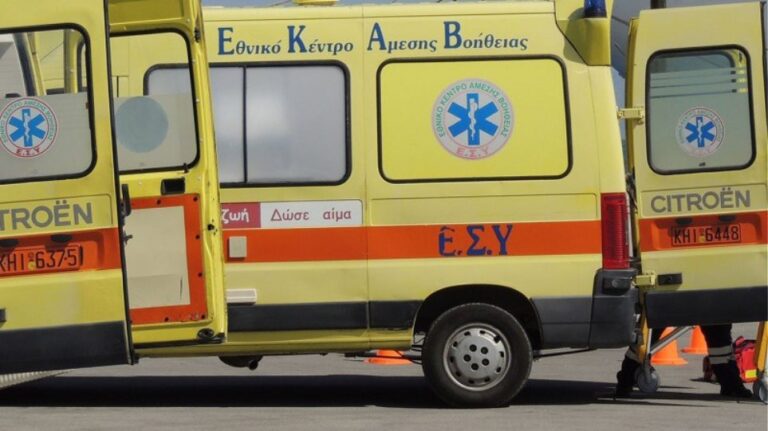 Θεσσαλονίκη: Τουριστικό λεωφορείο συγκρούστηκε με αυτοκίνητο