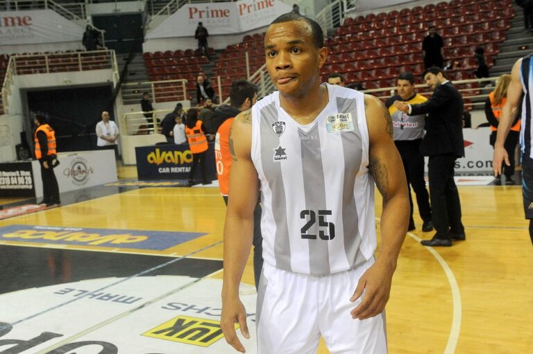 ΚΑΕ ΠΑΟΚ: «Ο Γουίλ επιστρέφει σπίτι» (vid)