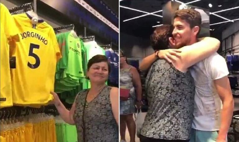 Έβαλε τα κλάματα η μητέρα του Ζορζίνιο στην μπουτίκ της Τσέλσι (vid)