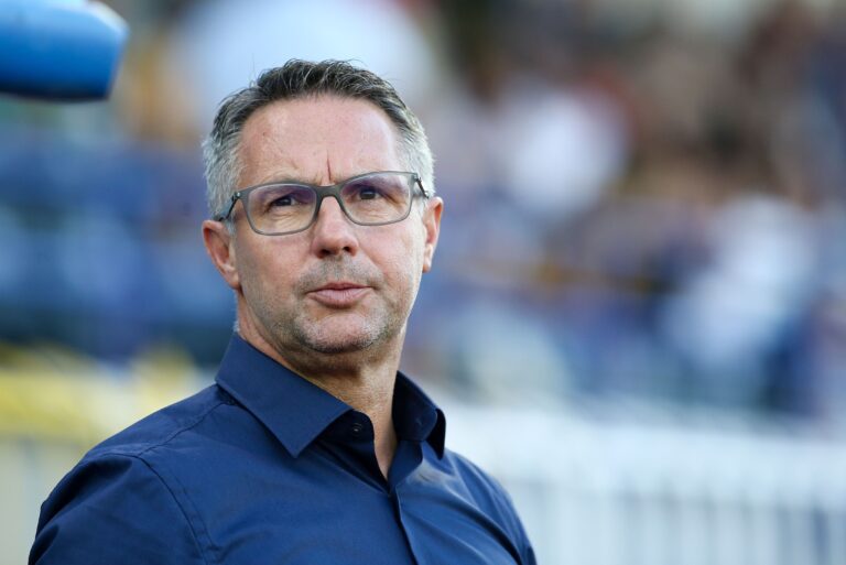 Κάναντι: «Είναι σκληρό και πονάει»