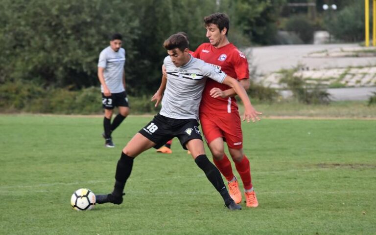 Ο 20χρονος Κοκκόρης στον Αήττητο Σπάτων