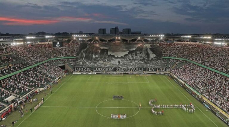 Τρομερό coreo οι οπαδοί της Λέγκια (vid)