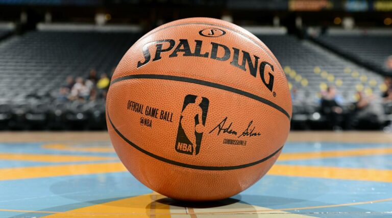 Τα 30 καλύτερα circus shots του ΝΒΑ (vid)