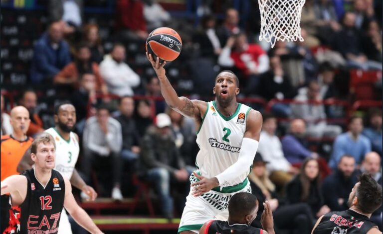 Πήρε Νίκολς η Αβελίνο