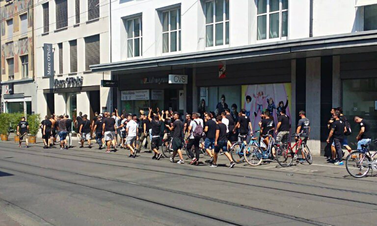 Oι οπαδοί του ΠΑΟΚ στη Βασιλεία (vid)