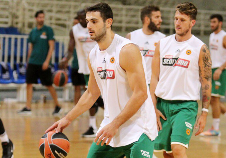 Η απάντηση του Παπαπέτρου στα «καρφιά» Αγραβάνη!