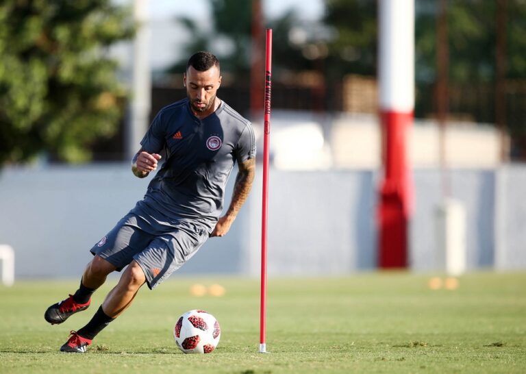 Γκιγιέρμε: «Είμαι στη διάθεση του προπονητή» (vid)