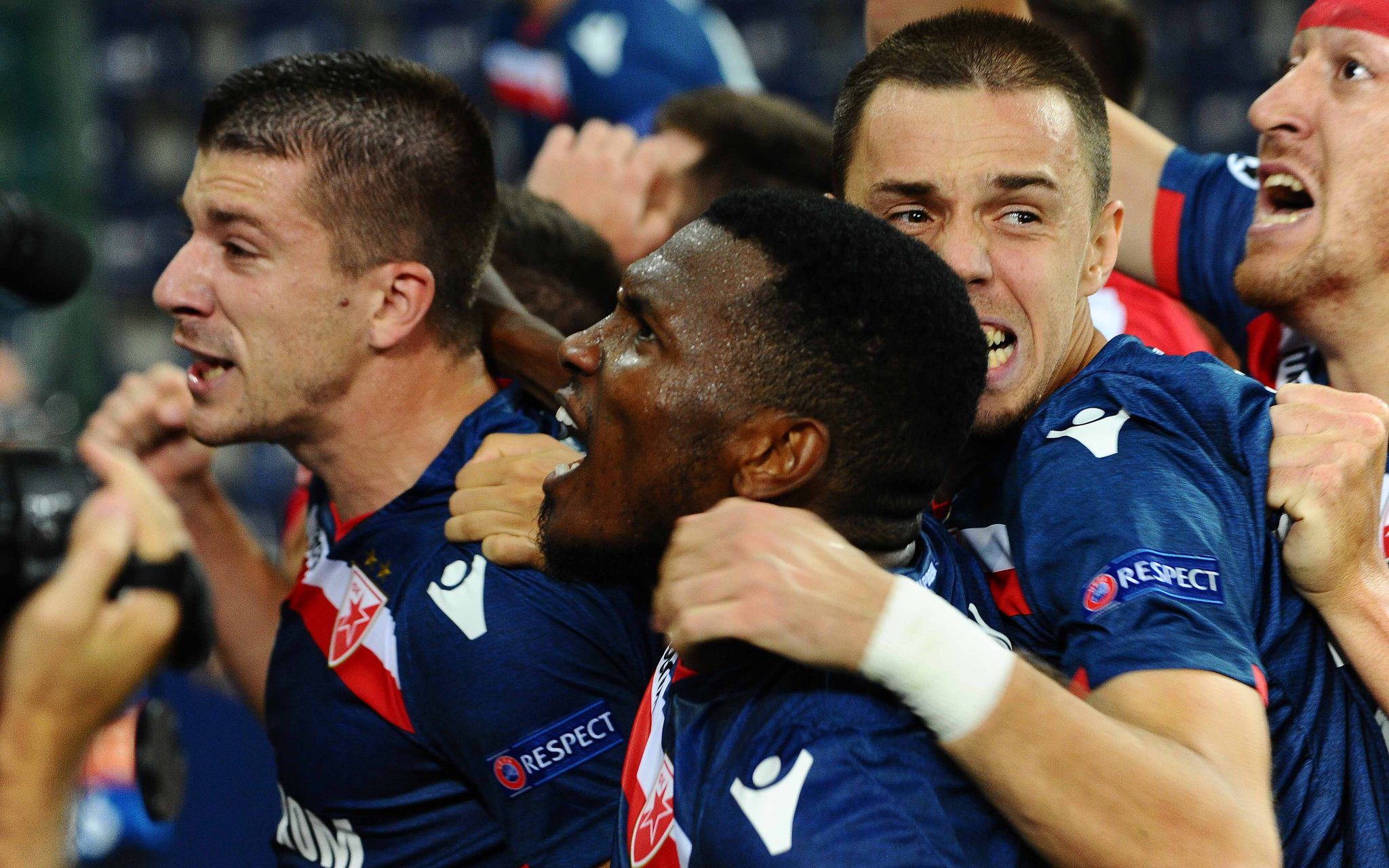 Με τον κόσμο του ο Ερυθρός Αστέρας στο «Μαρακανά»