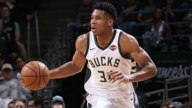 Η απίστευτη σωματική εξέλιξη του Αντετοκούνμπο (vid)