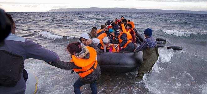 Πρόσφυγας στη Μόρια: «Φοβάμαι για τις κόρες μου. Πηγαίνουμε στην τουαλέτα όλοι μαζί»