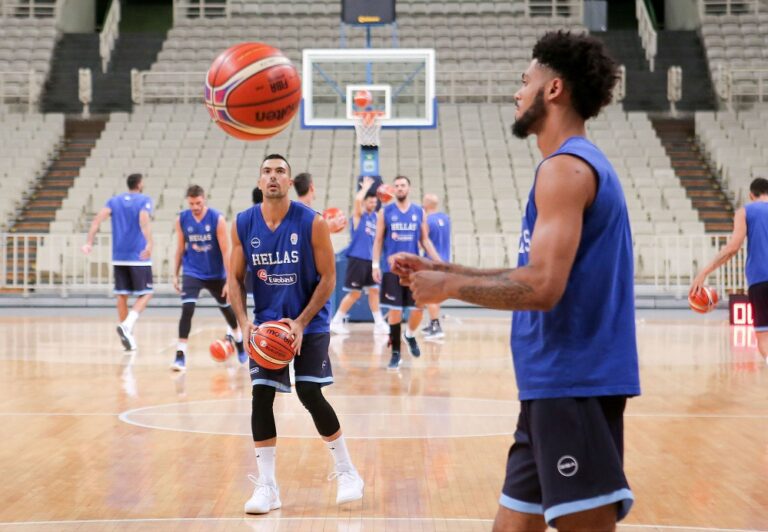 H Media Day της Εθνικής (vid)