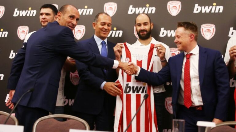 Βασίλης Σπανούλης: «Στο τέλος να πανηγυρίσουμε τίτλους!»