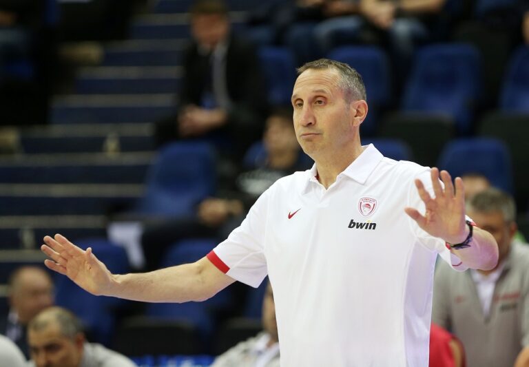 Μπλατ: «Ίσως χρειαζόμασταν να γίνει κάτι τέτοιο»