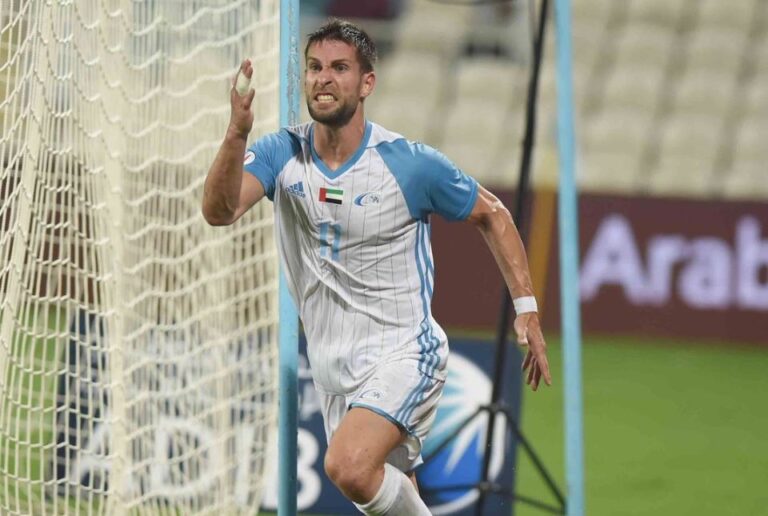 Ο Κόντε έχει πάρει «φωτιά» στην Μπανίγιας (vids)