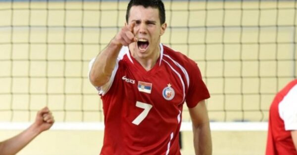 Αλεξάνταρ Γκμίτροβιτς