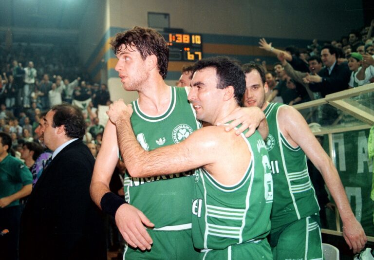 Έτσι άρχισε το επαγγελματικό μπάσκετ στην Ελλάδα (pic/vids)