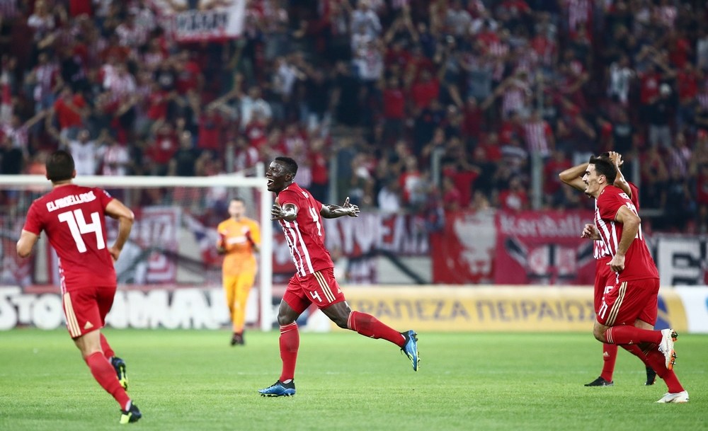 «Πάρε και εσύ θέση στην κερκίδα»