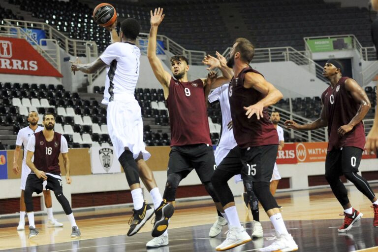 Ο Ήφαιστος σόκαρε τον ΠΑΟΚ