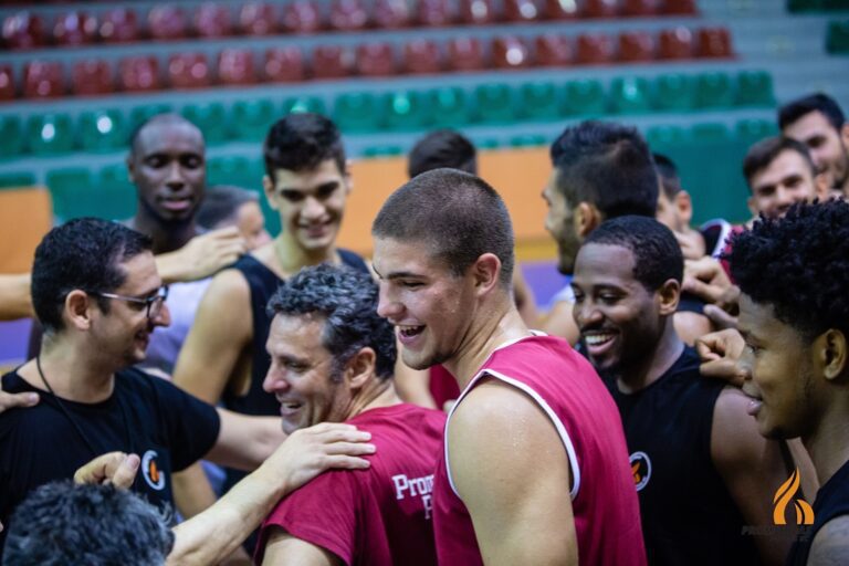 Πίσω στην Πάτρα, πριν φύγει για την Κύπρο ο Προμηθέας