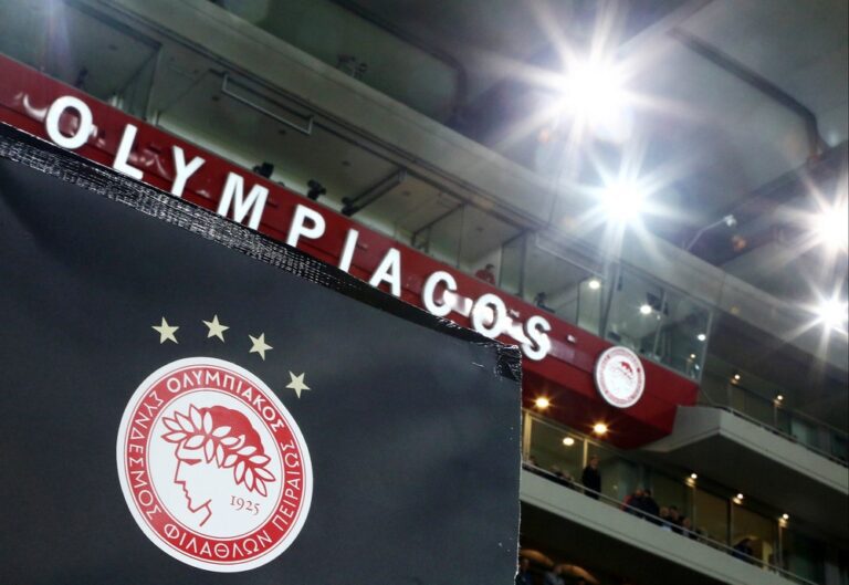 Διάκριση για τον Δαφνοστεφανωμένο Έφηβο!