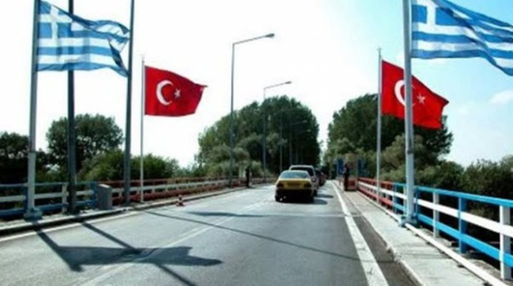 Συνελήφθη στον Έβρο Τούρκος στρατιωτικός με οπλισμό