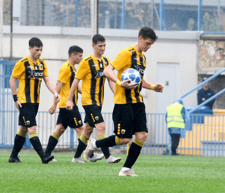 AEK- Mπάγερν: Δεν τα κατάφερε η Κ-19