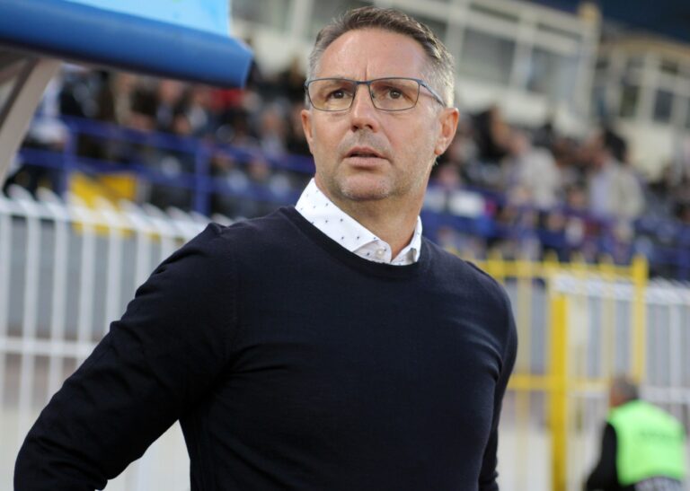 Ανατροπή με Κάναντι, ο κόσμος της Φορτούνα κράτησε τον Φούνκελ!