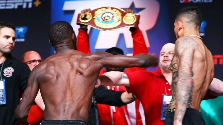 Ιπτάμενες μπουνιές έκαναν τη ζύγιση των Κρόφορντ-Μπεναβίντεζ… ρινγκ! (vid)