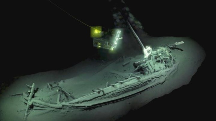 Αρχαιοελληνικό πλοίο 2.400 ετών ανακαλύφθηκε στη Μαύρη Θάλασσα (vid)