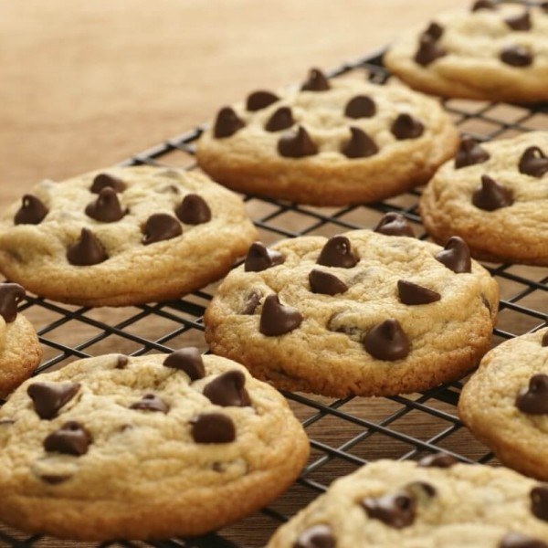 Τέλεια cookies: Η συνταγή για μαλακά μπισκότα σοκολάτας ΜΟΝΟ με 55 θερμίδες!
