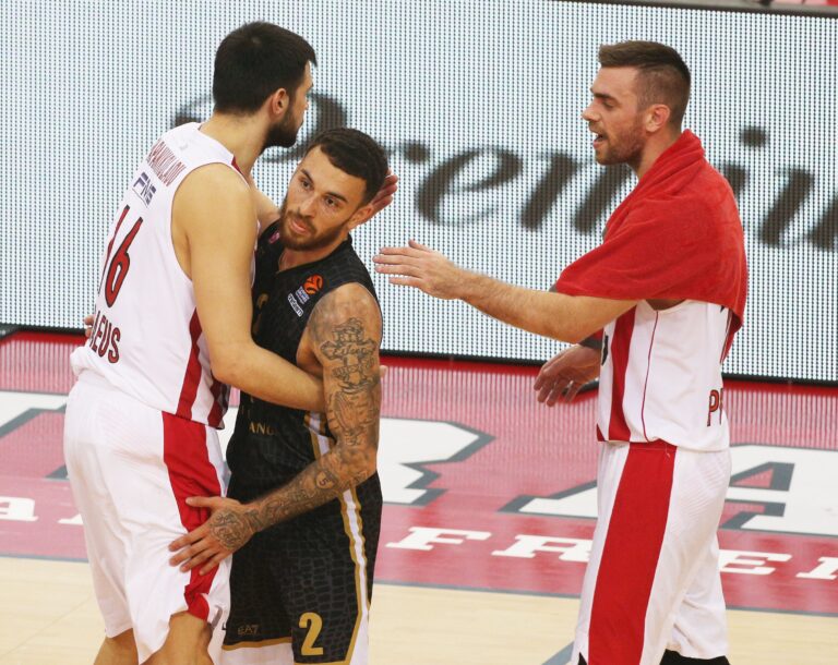 Το tweet του Μάικ Τζέιμς για την τελευταία φάση (pic)