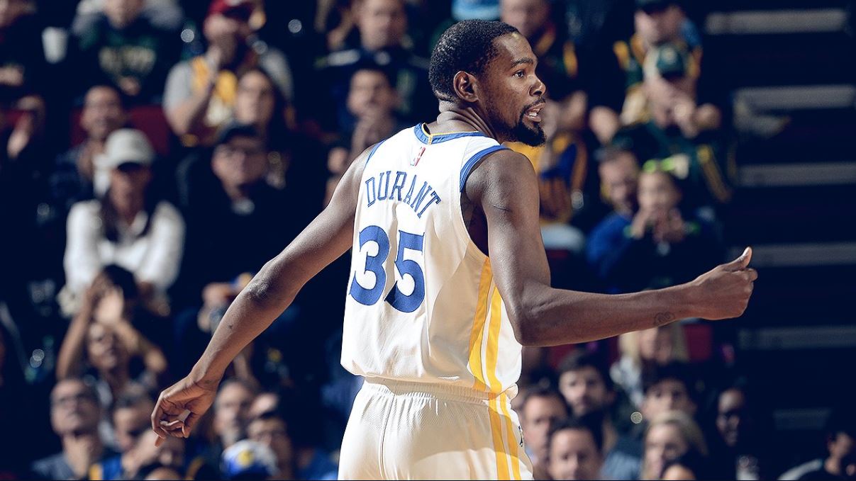 Οι πρωταθλητές «διέλυσαν» τους Κινγκς (vid)