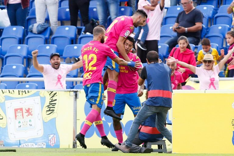 Άνοιξε λογαριασμό ο Αραούχο, επιστροφή στις νίκες η Λας Πάλμας (vid)