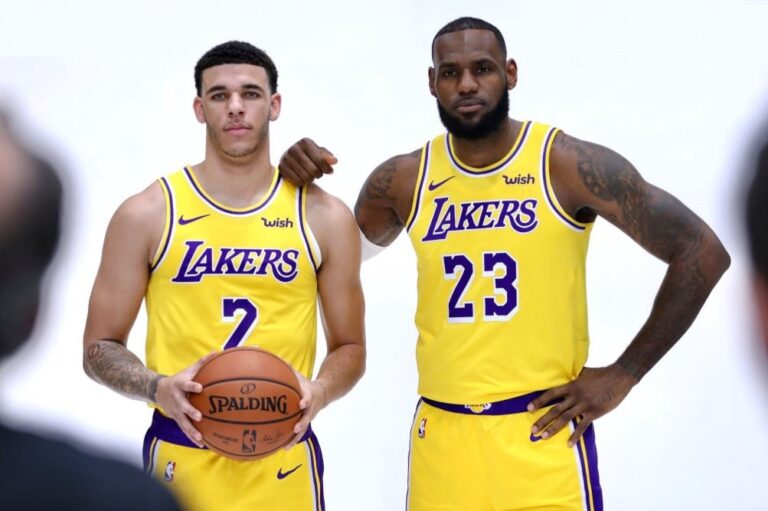 ΛεΜπρόν σε Μπολ: «Ήρθε η ώρα νεαρέ Βασιλιά» (pic)