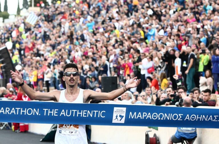 Αυτή είναι η επίσημη εφαρμογή του Μαραθωνίου Αθήνας!