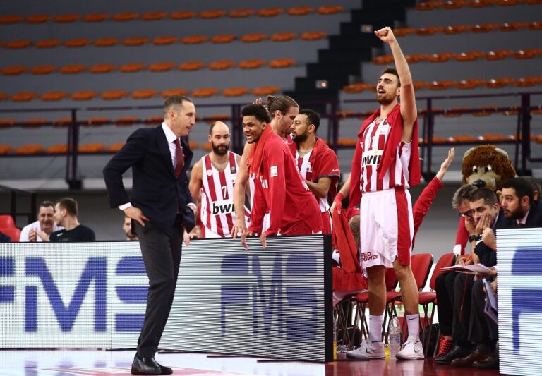 Να επιστρέψει στις νίκες θέλει ο Ολυμπιακός (vid)