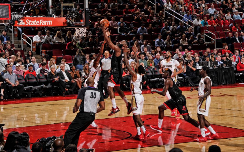 Διέλυσαν τους Ρόκετς οι Πέλικανς (vid)