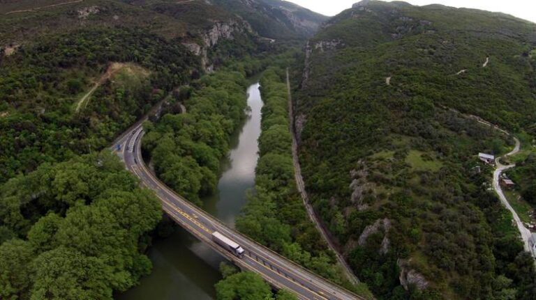 Διακοπή κυκλοφορίας στις σήραγγες των Τεμπών την Πέμπτη το βράδυ