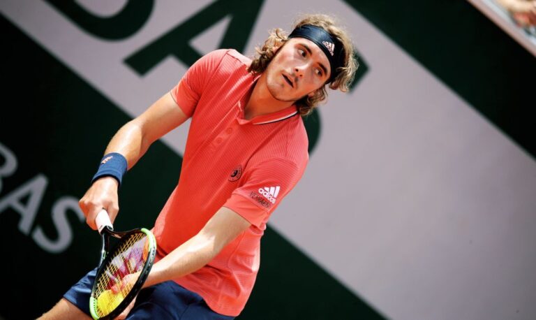 Eπιστροφή στις νίκες για τον Στέφανο Τσιτσιπά