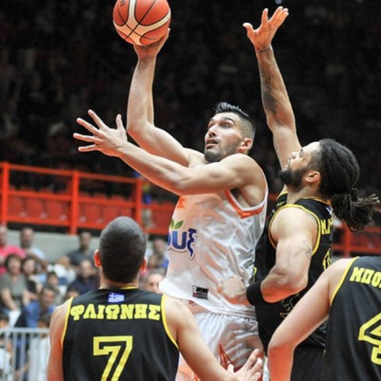 Κασελάκης : «Δεν υπάρχουν εύκολα παιχνίδια φέτος»