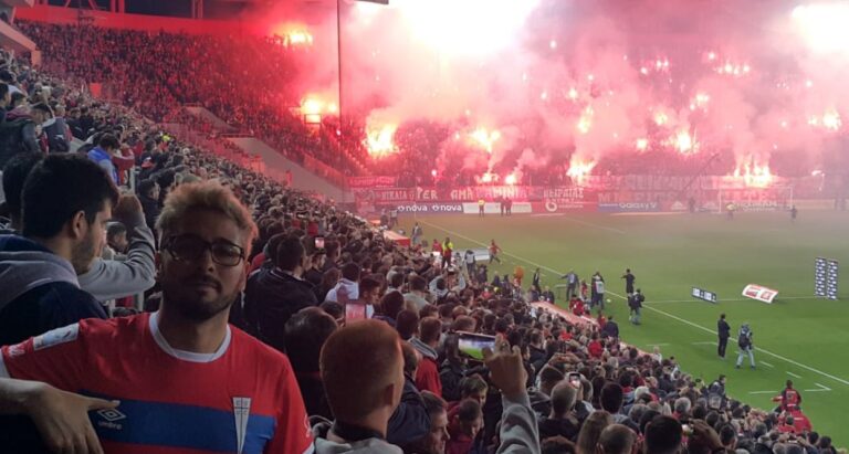 Ο φίλος της Κατόλικα που υποστήριζε Παναθηναϊκό στο ντέρμπι! (pic)