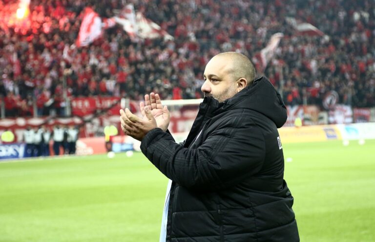 Καραπαπάς: «Ο Τσουκαλάς έχει βοηθήσει παιδιά από την Αφρική»