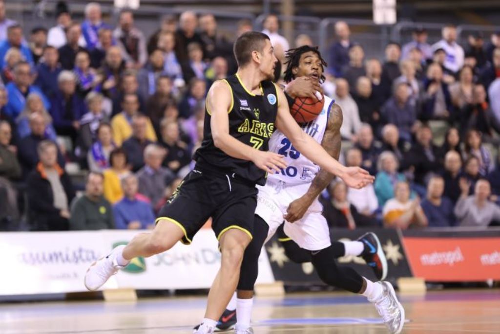 Άρης: Αυτοκτόνησε με την Κατάγια και αποκλείστηκε!