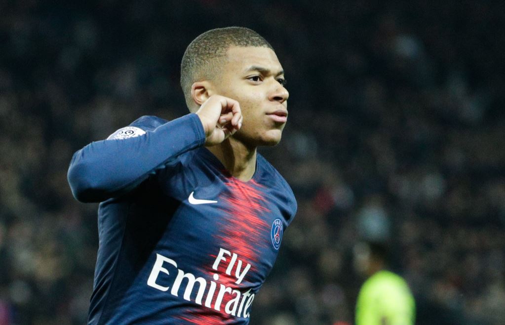 «Τρελά» λεφτά απέρριψε για χάρη της Παρί ο Εμπαπέ