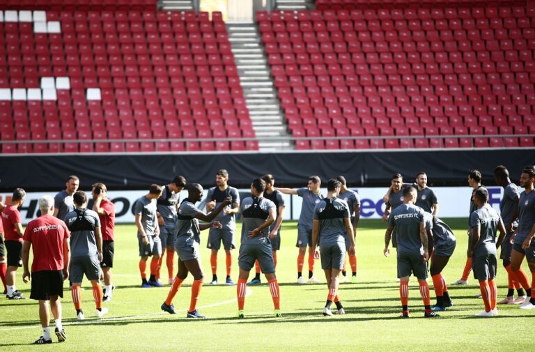 Ολυμπιακός – Ντουντελάνζ: Αποστολή με Τουρέ, Μεριά